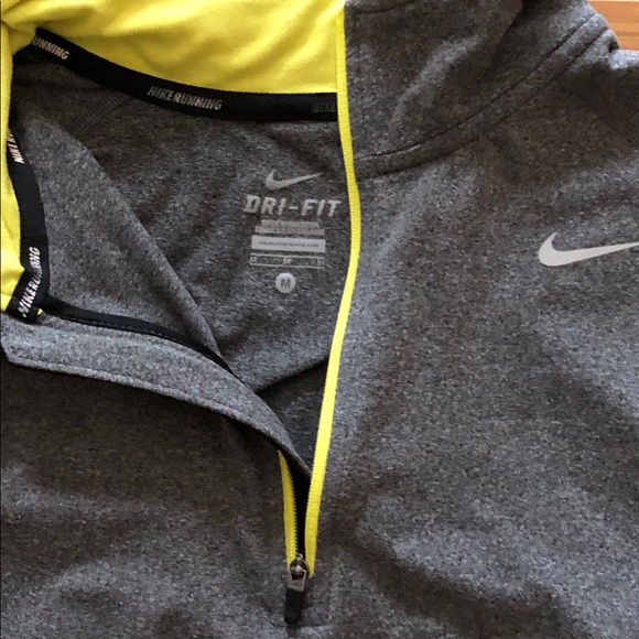 Nike DRI-FIT Running Pullover - Picture 3 of 5